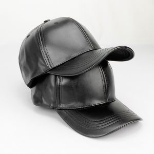 Pre-curved bill 6 panel black leather