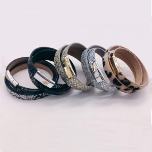 Fashion Three Rolls Leopard Snake Leather Magnetic Buckle Women Leather Bracelet